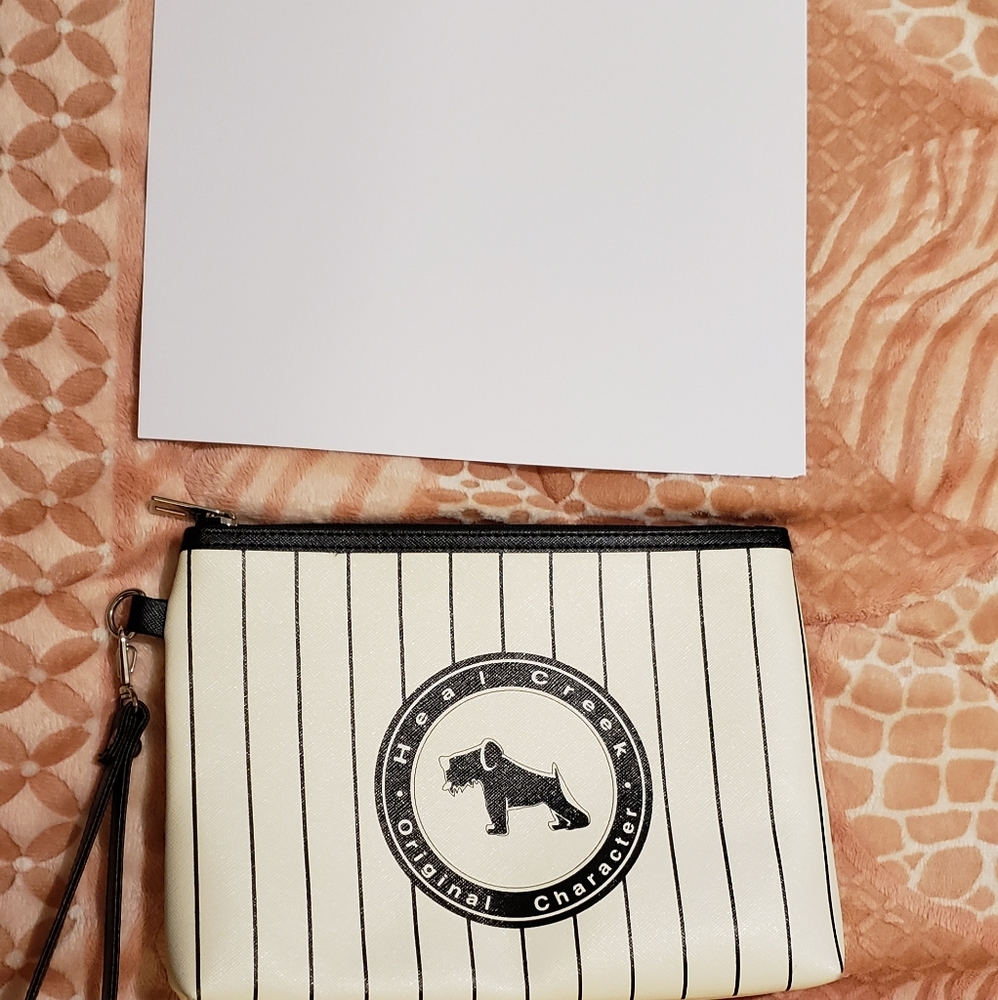 Wristlet - Picture 2 of 5